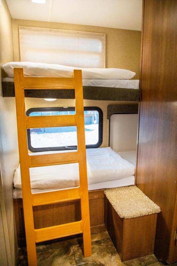 Caravana Beach Resort Al Zorah アジュマーン エクステリア 写真