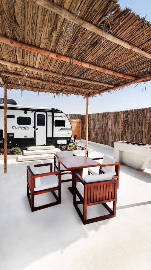 Caravana Beach Resort Al Zorah アジュマーン エクステリア 写真