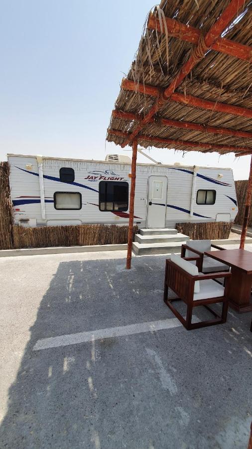 Caravana Beach Resort Al Zorah アジュマーン エクステリア 写真