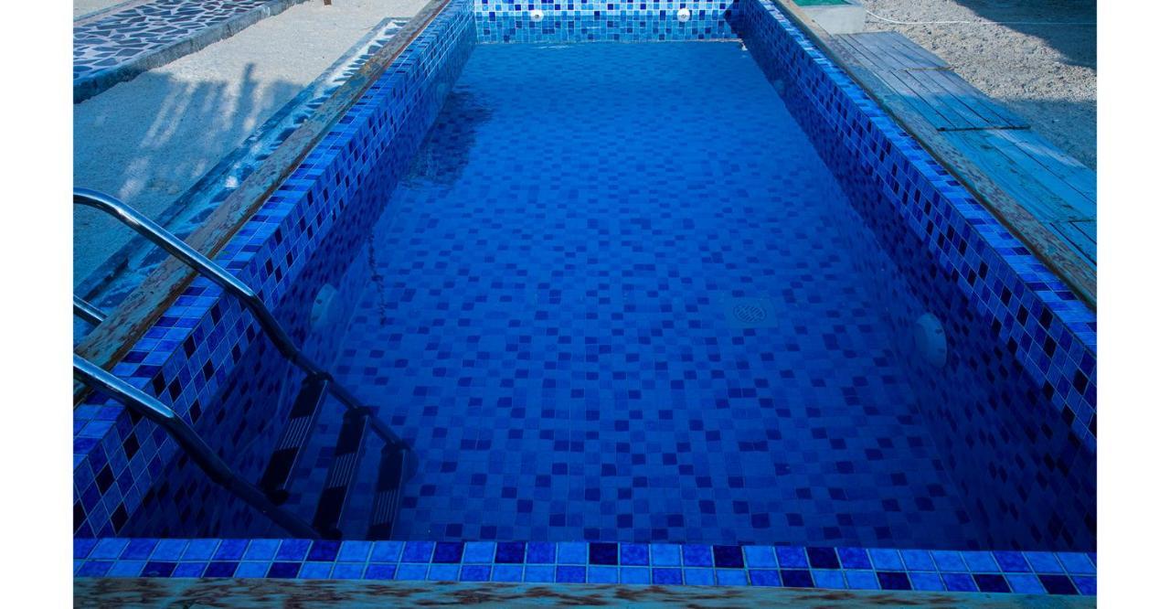Caravana Beach Resort Al Zorah アジュマーン エクステリア 写真